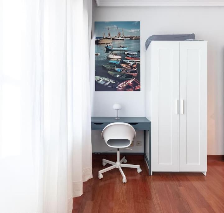 Acogedor Piso En Santurtzi .Parking Privado Apartment Exterior photo